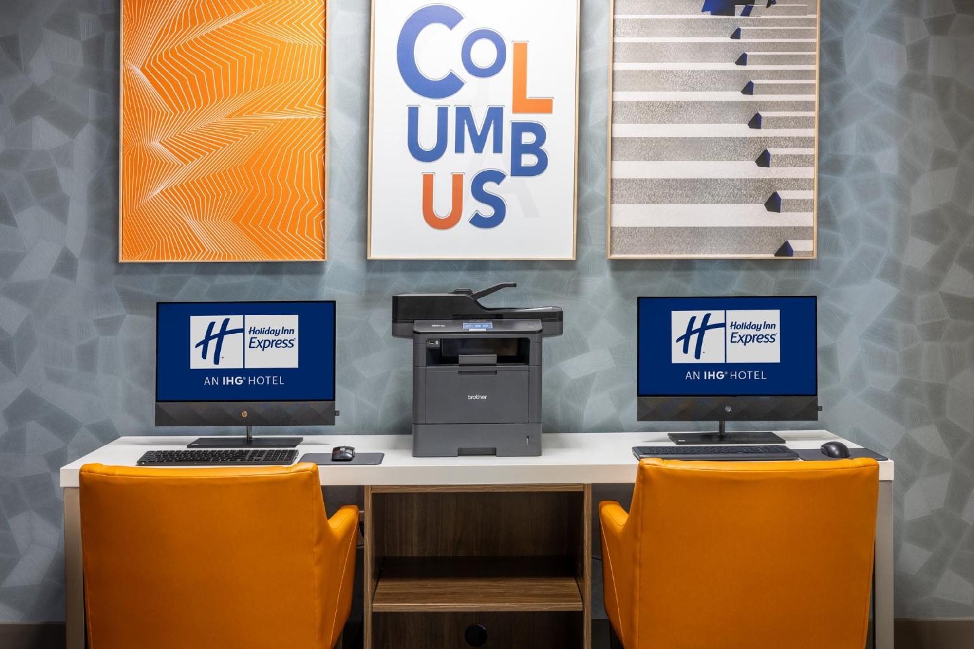 Holiday Inn Express & Suites Columbus At Northlake By Ihg Екстериор снимка